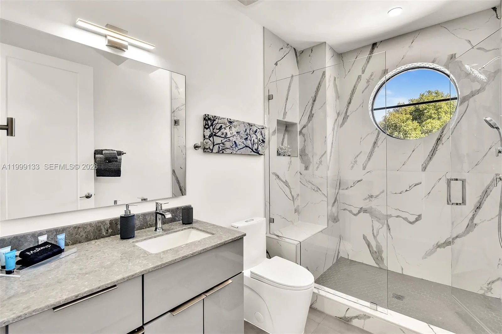 2100 Miami Rd 204, Fort Lauderdale, Florida 33316, Fort Lauderdale, Florida 33316, 3 Bedrooms Bedrooms, ,3 BathroomsBathrooms,Residential Lease,For Rent,2100 Miami Rd 204, Fort Lauderdale, Florida 33316,A11999133