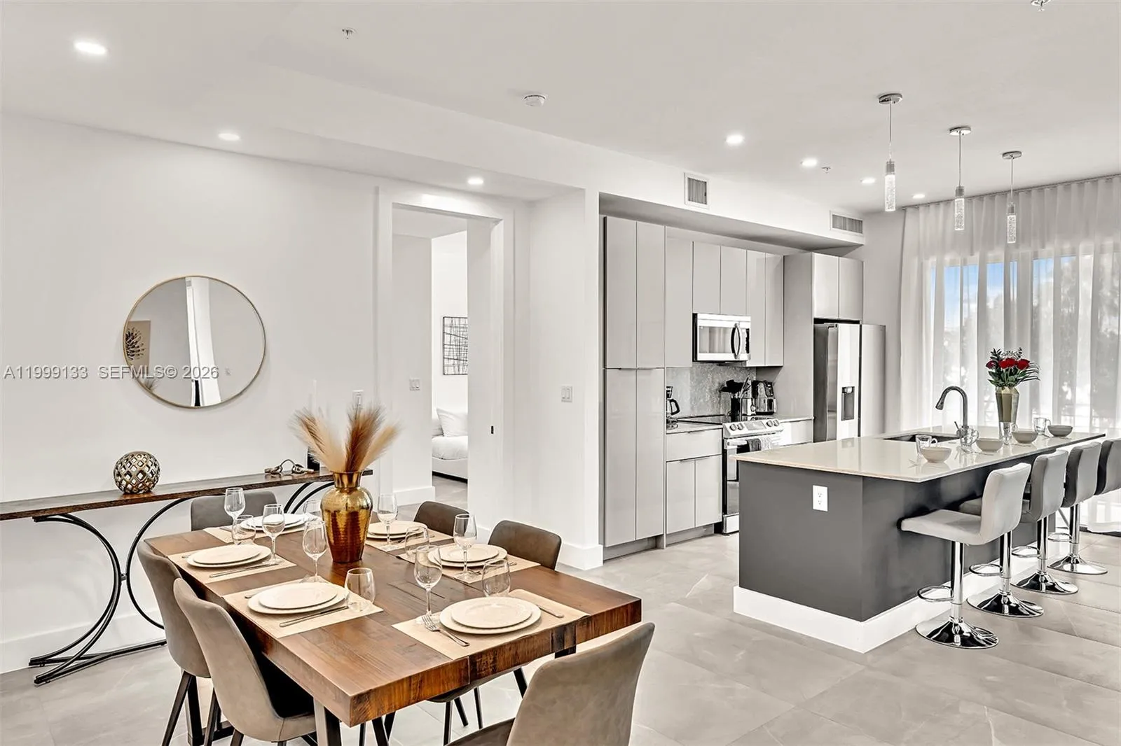 2100 Miami Rd 204, Fort Lauderdale, Florida 33316, Fort Lauderdale, Florida 33316, 3 Bedrooms Bedrooms, ,3 BathroomsBathrooms,Residential Lease,For Rent,2100 Miami Rd 204, Fort Lauderdale, Florida 33316,A11999133