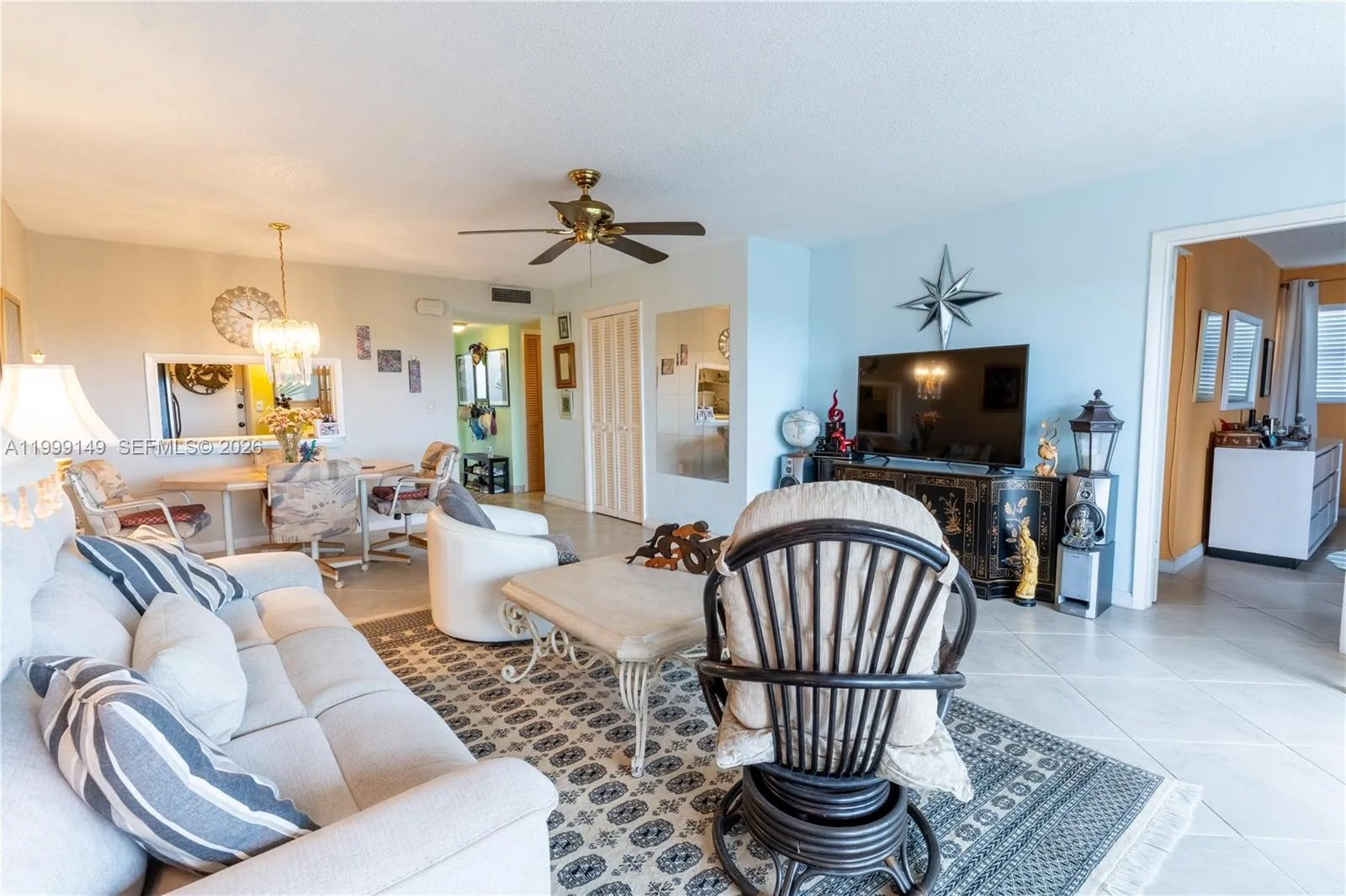 330 Se 2nd St 405f, Hallandale Beach, Florida 3300, Hallandale Beach, Florida 33009, 2 Bedrooms Bedrooms, ,2 BathroomsBathrooms,Residential,For Sale,330 Se 2nd St 405f, Hallandale Beach, Florida 3300,A11999149