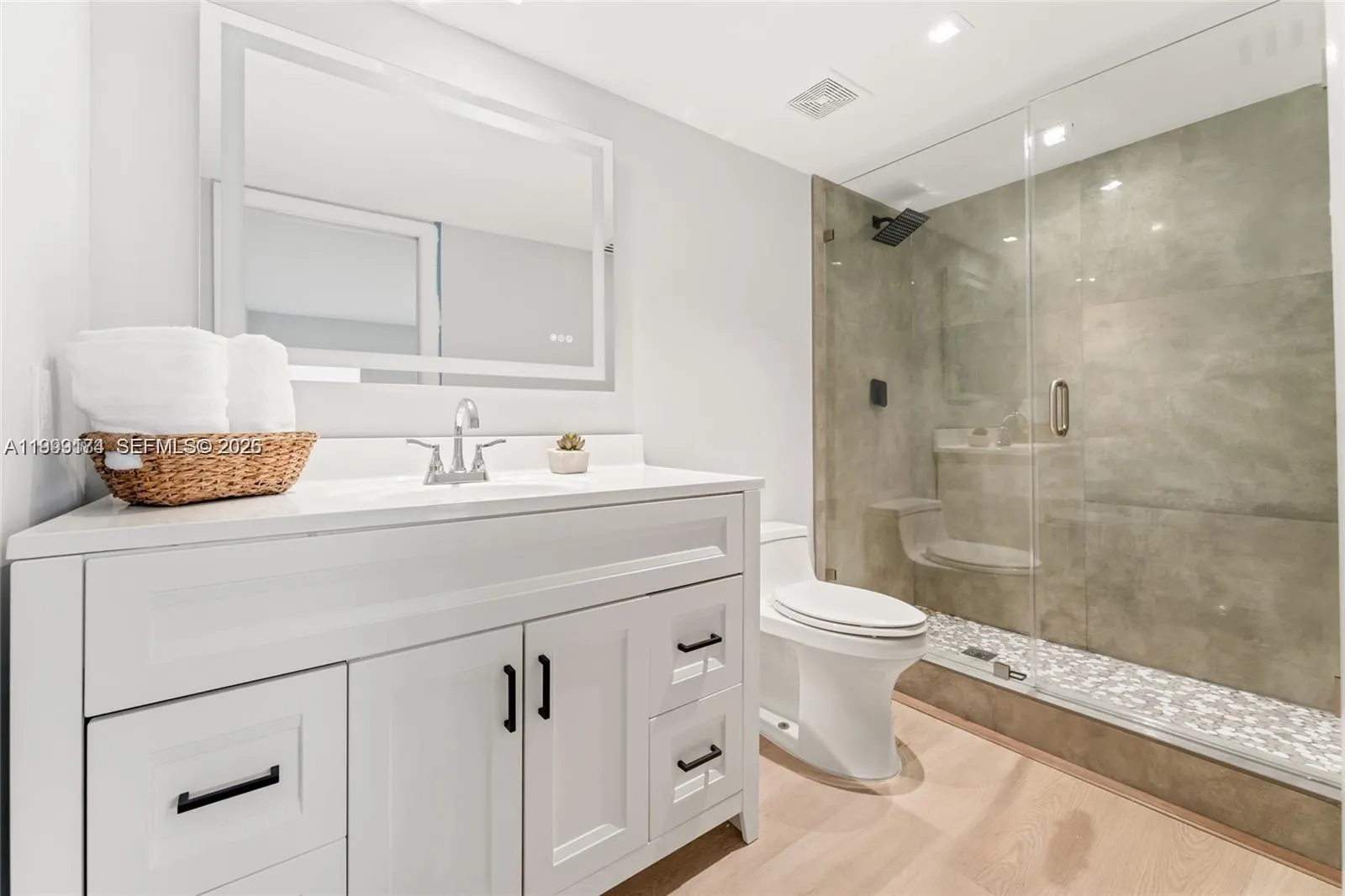 3141 Nw 47th Ter 121, Lauderdale Lakes, Florida 33, Lauderdale Lakes, Florida 33319, 2 Bedrooms Bedrooms, ,2 BathroomsBathrooms,Residential,For Sale,3141 Nw 47th Ter 121, Lauderdale Lakes, Florida 33,A11999174