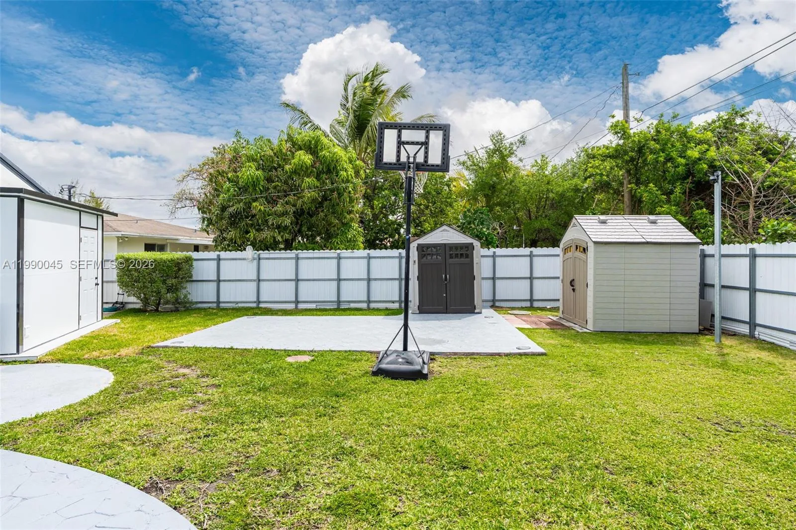 11220 Sw 181st Ter 11220, Miami, Florida 33157, Miami, Florida 33157, 3 Bedrooms Bedrooms, ,2 BathroomsBathrooms,Residential Lease,For Rent,11220 Sw 181st Ter 11220, Miami, Florida 33157,A11990045