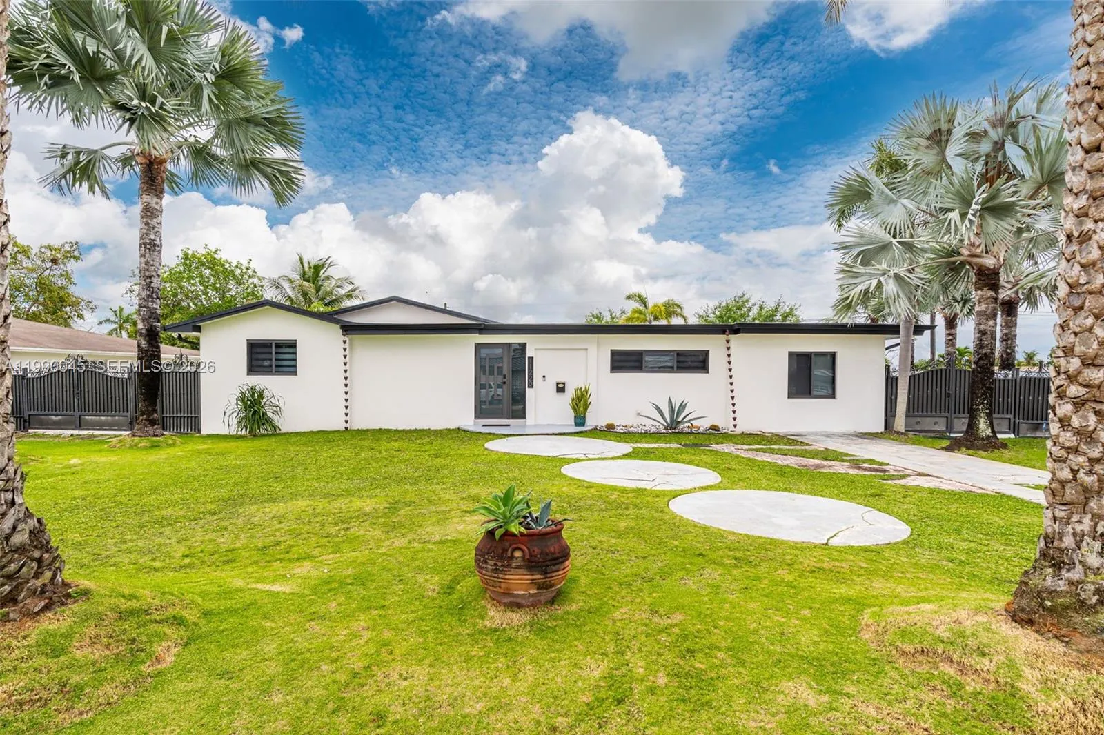 11220 Sw 181st Ter 11220, Miami, Florida 33157, Miami, Florida 33157, 3 Bedrooms Bedrooms, ,2 BathroomsBathrooms,Residential Lease,For Rent,11220 Sw 181st Ter 11220, Miami, Florida 33157,A11990045