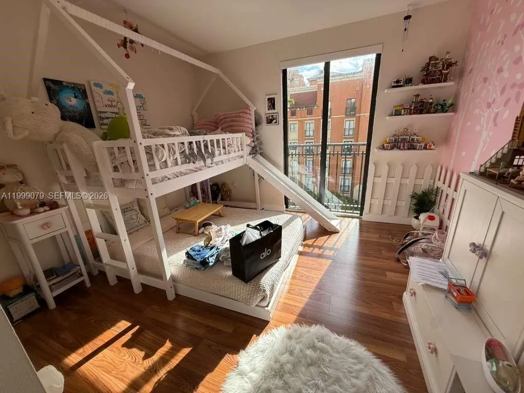 711 Biltmore Way 603, Coral Gables, Florida 33134, Coral Gables, Florida 33134, 2 Bedrooms Bedrooms, ,2 BathroomsBathrooms,Residential Lease,For Rent,711 Biltmore Way 603, Coral Gables, Florida 33134,A11999079