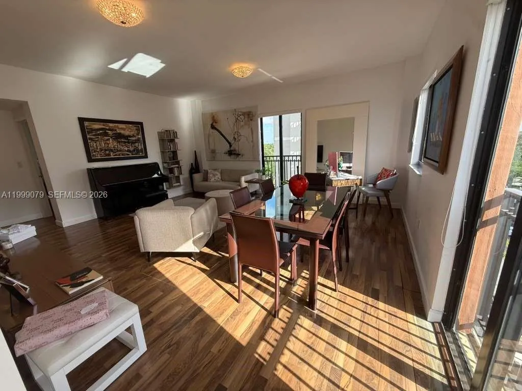 711 Biltmore Way 603, Coral Gables, Florida 33134, Coral Gables, Florida 33134, 2 Bedrooms Bedrooms, ,2 BathroomsBathrooms,Residential Lease,For Rent,711 Biltmore Way 603, Coral Gables, Florida 33134,A11999079