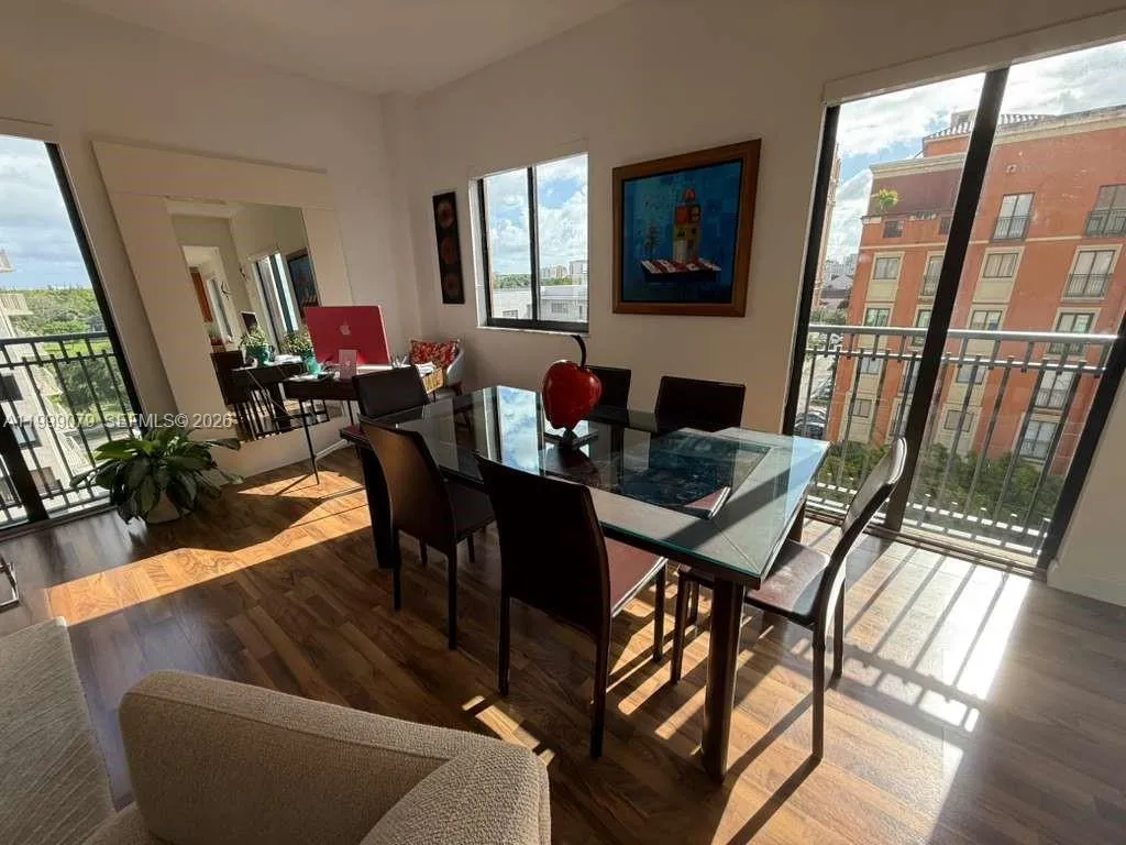 711 Biltmore Way 603, Coral Gables, Florida 33134, Coral Gables, Florida 33134, 2 Bedrooms Bedrooms, ,2 BathroomsBathrooms,Residential Lease,For Rent,711 Biltmore Way 603, Coral Gables, Florida 33134,A11999079