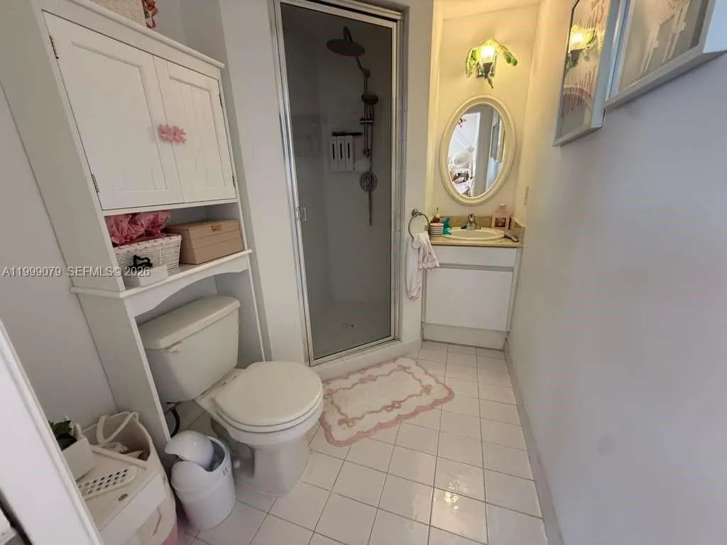 711 Biltmore Way 603, Coral Gables, Florida 33134, Coral Gables, Florida 33134, 2 Bedrooms Bedrooms, ,2 BathroomsBathrooms,Residential Lease,For Rent,711 Biltmore Way 603, Coral Gables, Florida 33134,A11999079