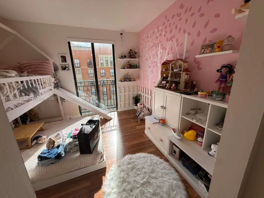 711 Biltmore Way 603, Coral Gables, Florida 33134, Coral Gables, Florida 33134, 2 Bedrooms Bedrooms, ,2 BathroomsBathrooms,Residential Lease,For Rent,711 Biltmore Way 603, Coral Gables, Florida 33134,A11999079