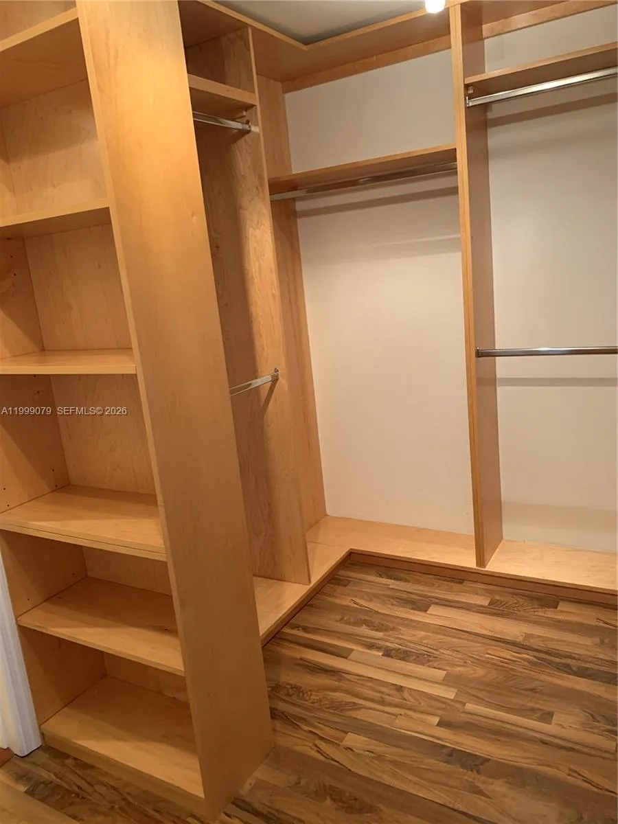 711 Biltmore Way 603, Coral Gables, Florida 33134, Coral Gables, Florida 33134, 2 Bedrooms Bedrooms, ,2 BathroomsBathrooms,Residential Lease,For Rent,711 Biltmore Way 603, Coral Gables, Florida 33134,A11999079