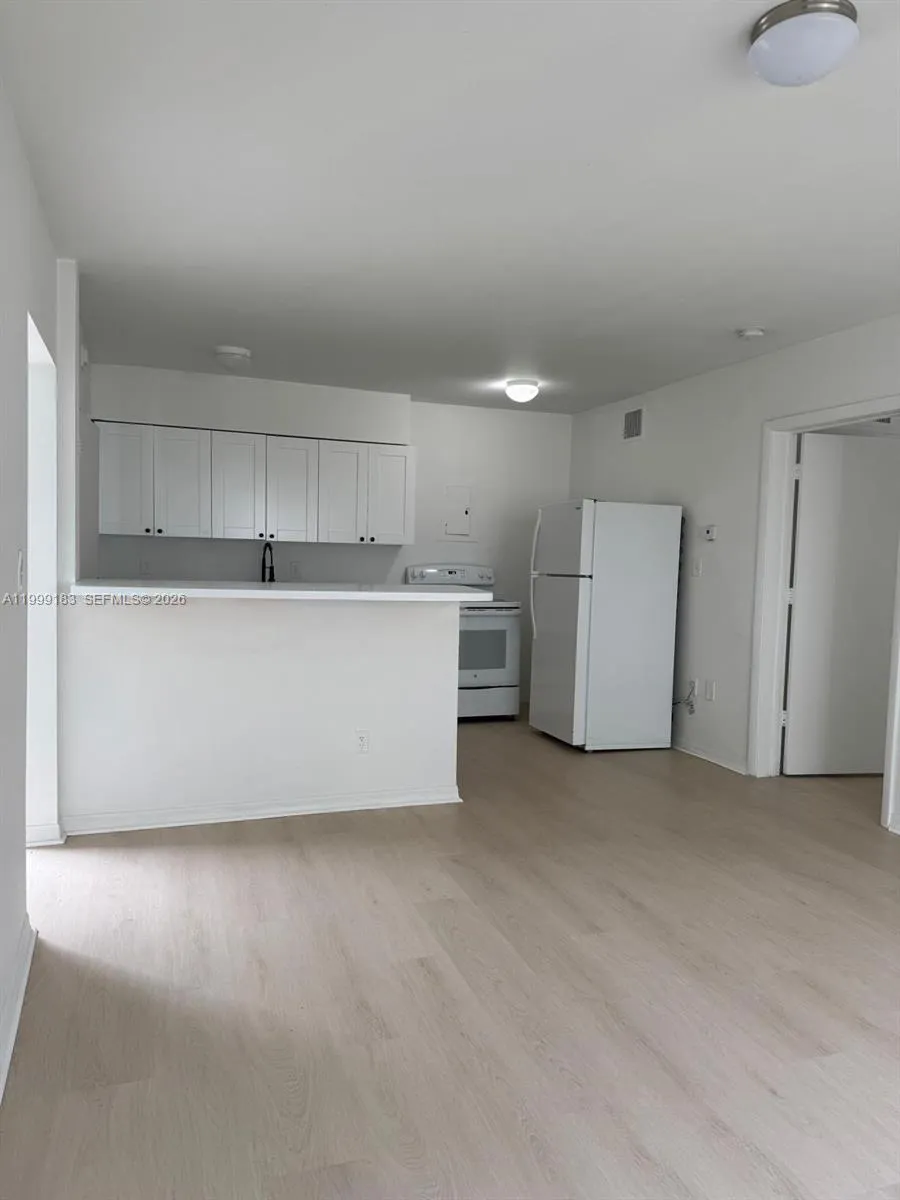 680 Ne 88th Ter 6, Miami, Florida 33138, Miami, Florida 33138, 1 Bedroom Bedrooms, ,1 BathroomBathrooms,Residential Lease,For Rent,680 Ne 88th Ter 6, Miami, Florida 33138,A11999183