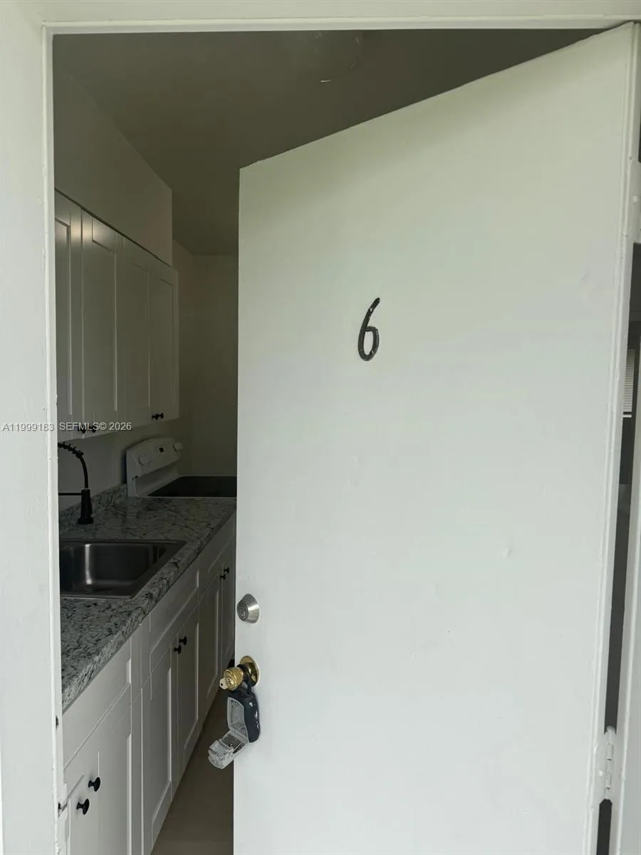 680 Ne 88th Ter 6, Miami, Florida 33138, Miami, Florida 33138, 1 Bedroom Bedrooms, ,1 BathroomBathrooms,Residential Lease,For Rent,680 Ne 88th Ter 6, Miami, Florida 33138,A11999183