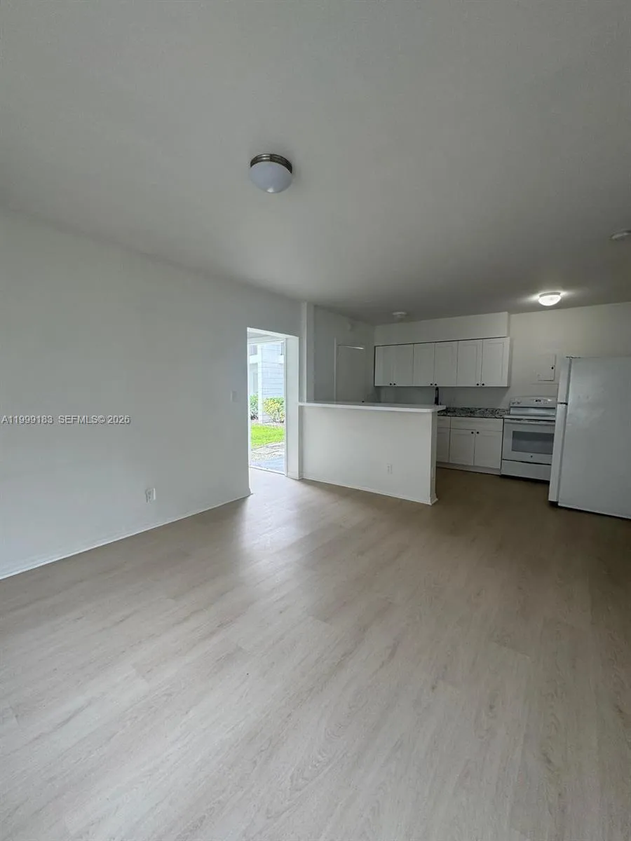 680 Ne 88th Ter 6, Miami, Florida 33138, Miami, Florida 33138, 1 Bedroom Bedrooms, ,1 BathroomBathrooms,Residential Lease,For Rent,680 Ne 88th Ter 6, Miami, Florida 33138,A11999183