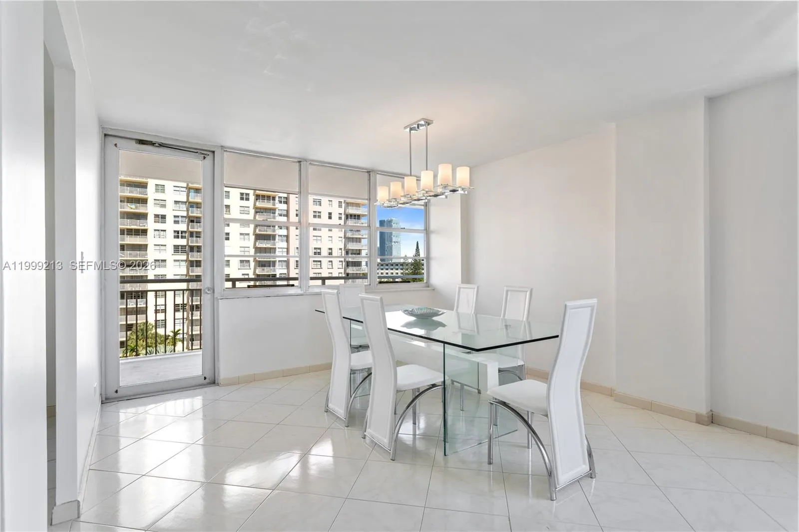 250 174th St 605, Sunny Isles Beach, Florida 33160, Sunny Isles Beach, Florida 33160, 2 Bedrooms Bedrooms, ,2 BathroomsBathrooms,Residential Lease,For Rent,250 174th St 605, Sunny Isles Beach, Florida 33160,A11999213