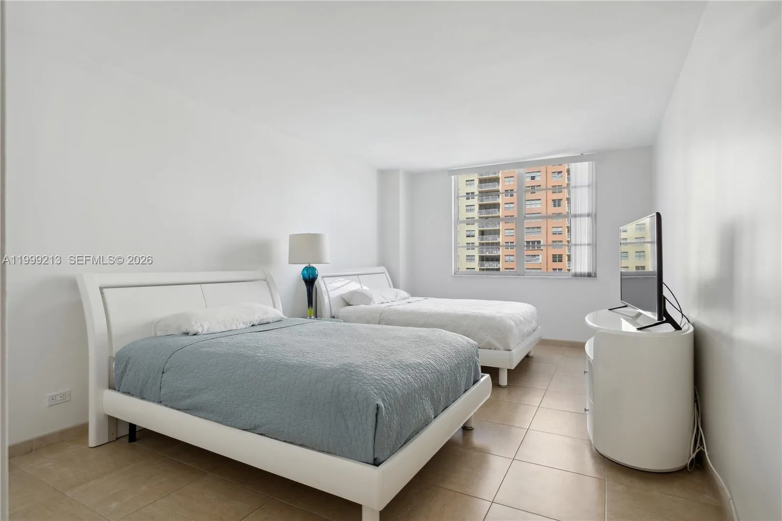 250 174th St 605, Sunny Isles Beach, Florida 33160, Sunny Isles Beach, Florida 33160, 2 Bedrooms Bedrooms, ,2 BathroomsBathrooms,Residential Lease,For Rent,250 174th St 605, Sunny Isles Beach, Florida 33160,A11999213