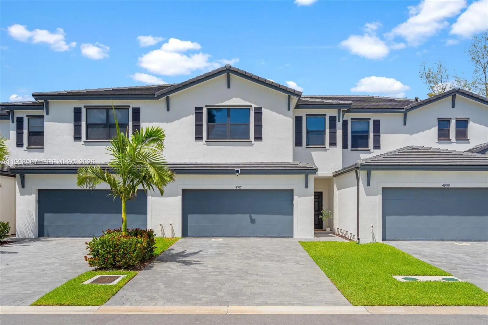 4917 Oakmont Dr, Dania Beach, Florida 33312, Dania Beach, Florida 33312, 3 Bedrooms Bedrooms, ,2 BathroomsBathrooms,Residential Lease,For Rent,4917 Oakmont Dr, Dania Beach, Florida 33312,A11998507 4917 Oakmont Dr, Dania Beach, Florida 33312, Dania Beach, Florida 33312, 3 Bedrooms Bedrooms, ,2 BathroomsBathrooms,Residential Lease,For Rent,4917 Oakmont Dr, Dania Beach, Florida 33312,A11998507