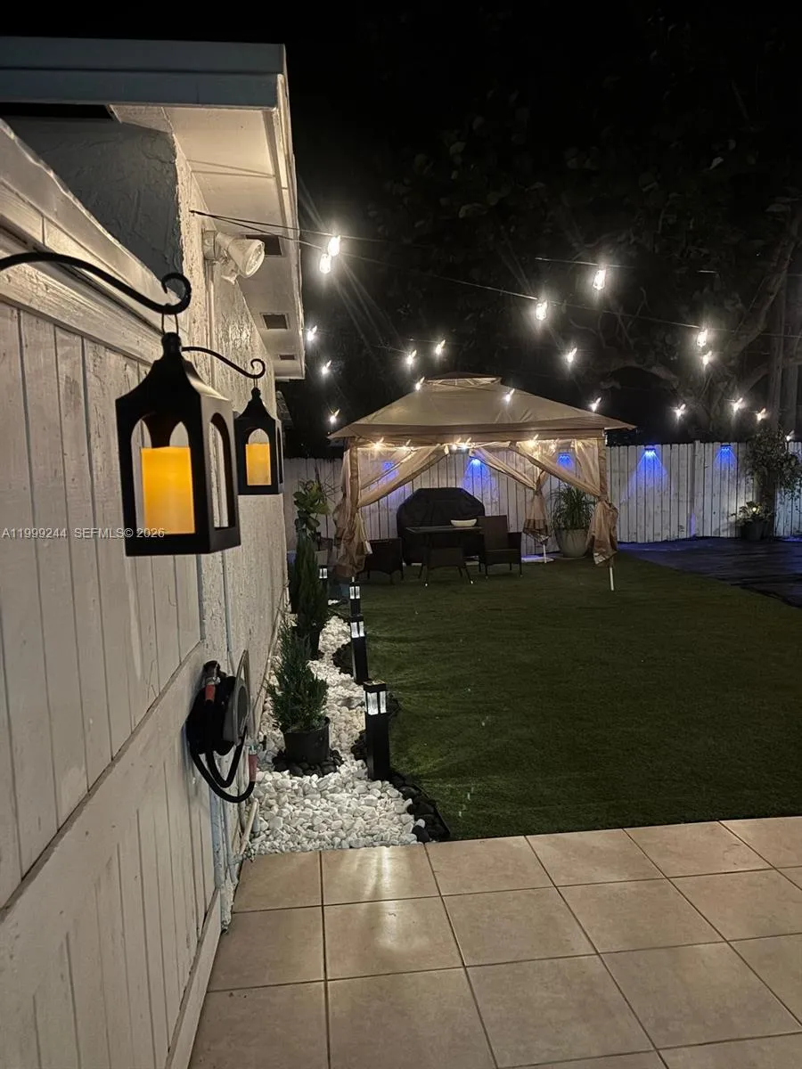 434 Tamiami Blvd 0, Miami, Florida 33144, Miami, Florida 33144, 2 Bedrooms Bedrooms, ,1 BathroomBathrooms,Residential Lease,For Rent,434 Tamiami Blvd 0, Miami, Florida 33144,A11999244