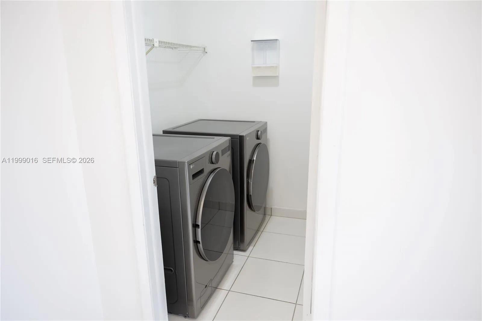 11830 Sw 19th Ln 186, Miami, Florida 33175, Miami, Florida 33175, 3 Bedrooms Bedrooms, ,2 BathroomsBathrooms,Residential Lease,For Rent,11830 Sw 19th Ln 186, Miami, Florida 33175,A11999016