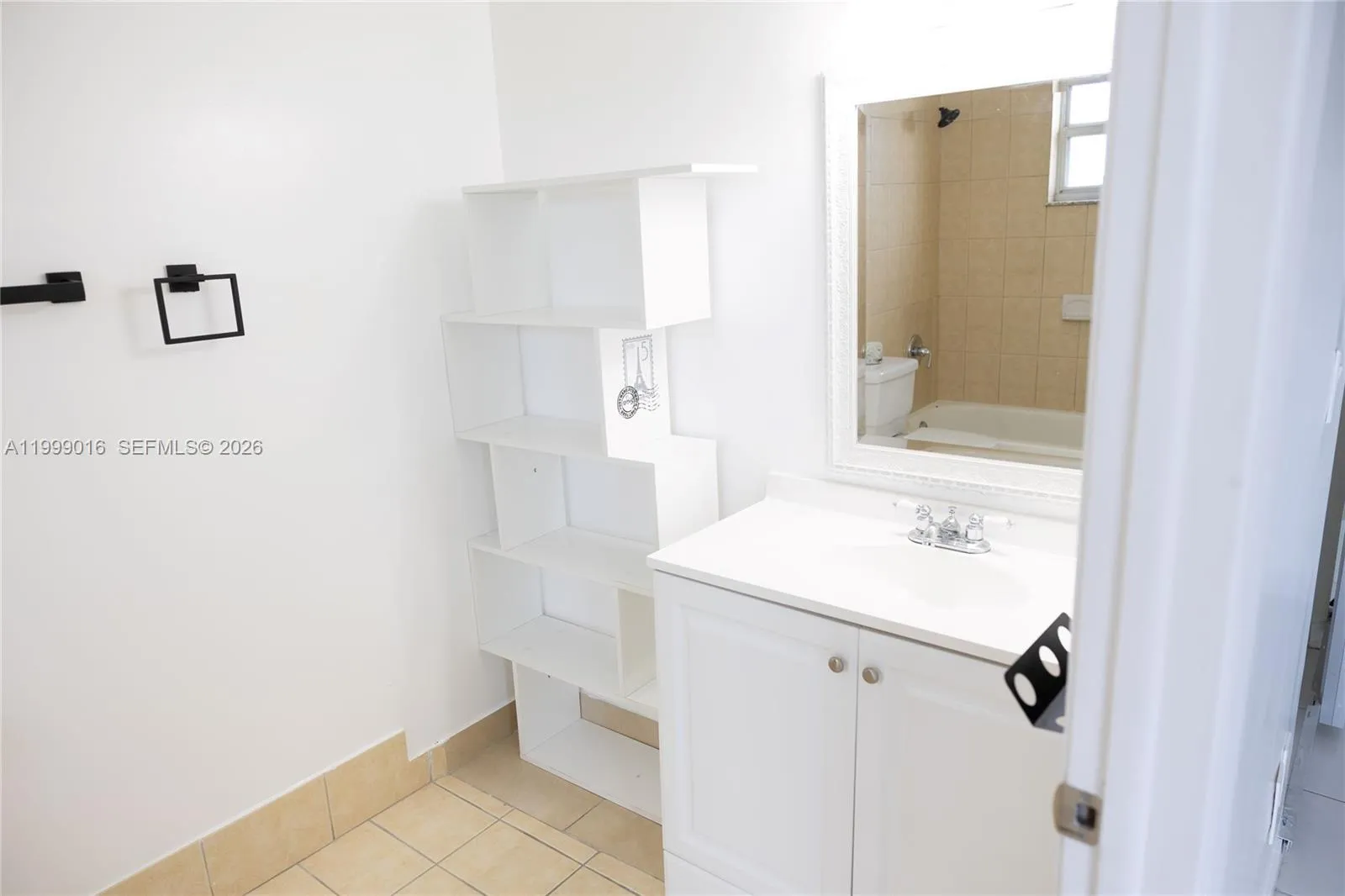 11830 Sw 19th Ln 186, Miami, Florida 33175, Miami, Florida 33175, 3 Bedrooms Bedrooms, ,2 BathroomsBathrooms,Residential Lease,For Rent,11830 Sw 19th Ln 186, Miami, Florida 33175,A11999016