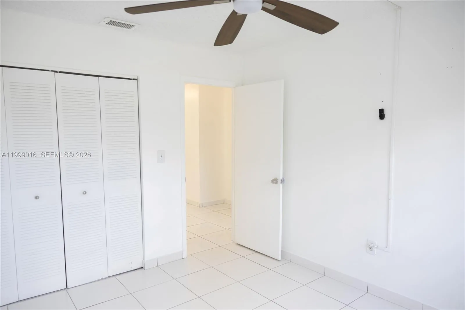 11830 Sw 19th Ln 186, Miami, Florida 33175, Miami, Florida 33175, 3 Bedrooms Bedrooms, ,2 BathroomsBathrooms,Residential Lease,For Rent,11830 Sw 19th Ln 186, Miami, Florida 33175,A11999016