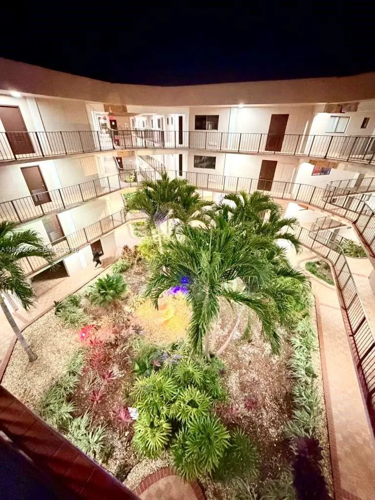 8420 Sw 133rd Ave Rd 419, Miami, Florida 33183, Miami, Florida 33183, 3 Bedrooms Bedrooms, ,2 BathroomsBathrooms,Residential Lease,For Rent,8420 Sw 133rd Ave Rd 419, Miami, Florida 33183,A11999245