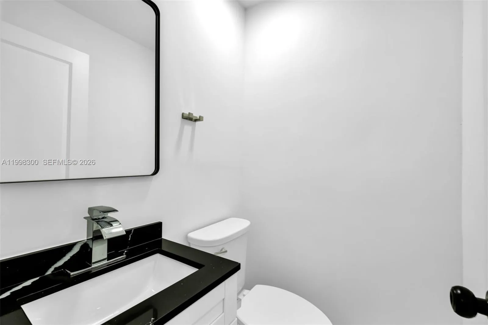 1595 Ne 143rd St 1, North Miami, Florida 33161, North Miami, Florida 33161, 2 Bedrooms Bedrooms, ,1 BathroomBathrooms,Residential Lease,For Rent,1595 Ne 143rd St 1, North Miami, Florida 33161,A11998300