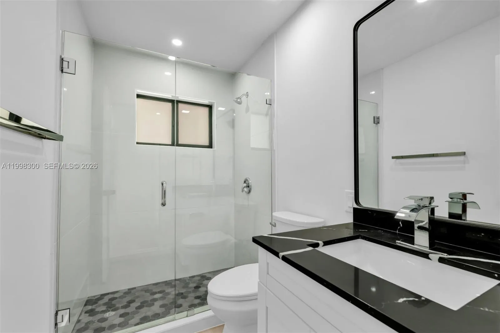 1595 Ne 143rd St 1, North Miami, Florida 33161, North Miami, Florida 33161, 2 Bedrooms Bedrooms, ,1 BathroomBathrooms,Residential Lease,For Rent,1595 Ne 143rd St 1, North Miami, Florida 33161,A11998300