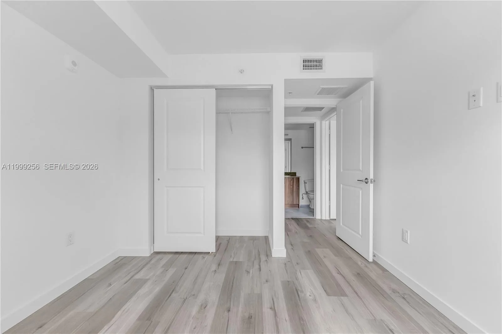 175 Nw 160th St 118, North Miami Beach, Florida 33, North Miami Beach, Florida 33169, 2 Bedrooms Bedrooms, ,2 BathroomsBathrooms,Residential Lease,For Rent,175 Nw 160th St 118, North Miami Beach, Florida 33,A11999256