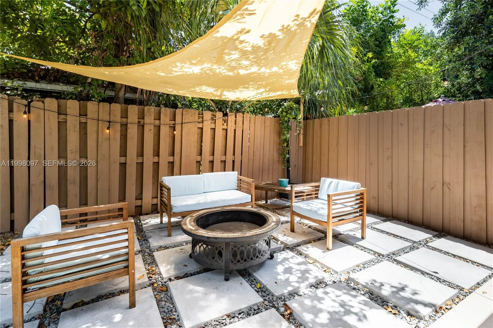 20 Se 13th Ter 1-2, Dania Beach, Florida 33004, Dania Beach, Florida 33004, 2 Bedrooms Bedrooms, ,2 BathroomsBathrooms,Residential Lease,For Rent,20 Se 13th Ter 1-2, Dania Beach, Florida 33004,A11998097