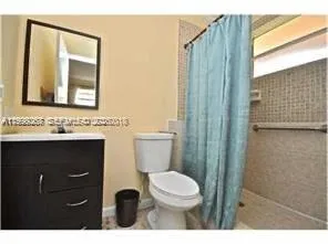 129 Se 5th St, Hallandale Beach, Florida 33009, Hallandale Beach, Florida 33009, ,Residential Income,For Sale,129 Se 5th St, Hallandale Beach, Florida 33009,A11999268