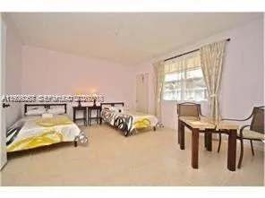 129 Se 5th St, Hallandale Beach, Florida 33009, Hallandale Beach, Florida 33009, ,Residential Income,For Sale,129 Se 5th St, Hallandale Beach, Florida 33009,A11999268