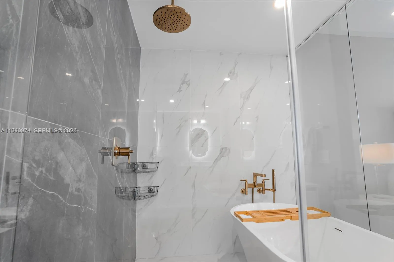 700 Ne 24 901, Miami, Florida 33137, Miami, Florida 33137, 4 Bedrooms Bedrooms, ,5 BathroomsBathrooms,Residential Lease,For Rent,700 Ne 24 901, Miami, Florida 33137,A11999274