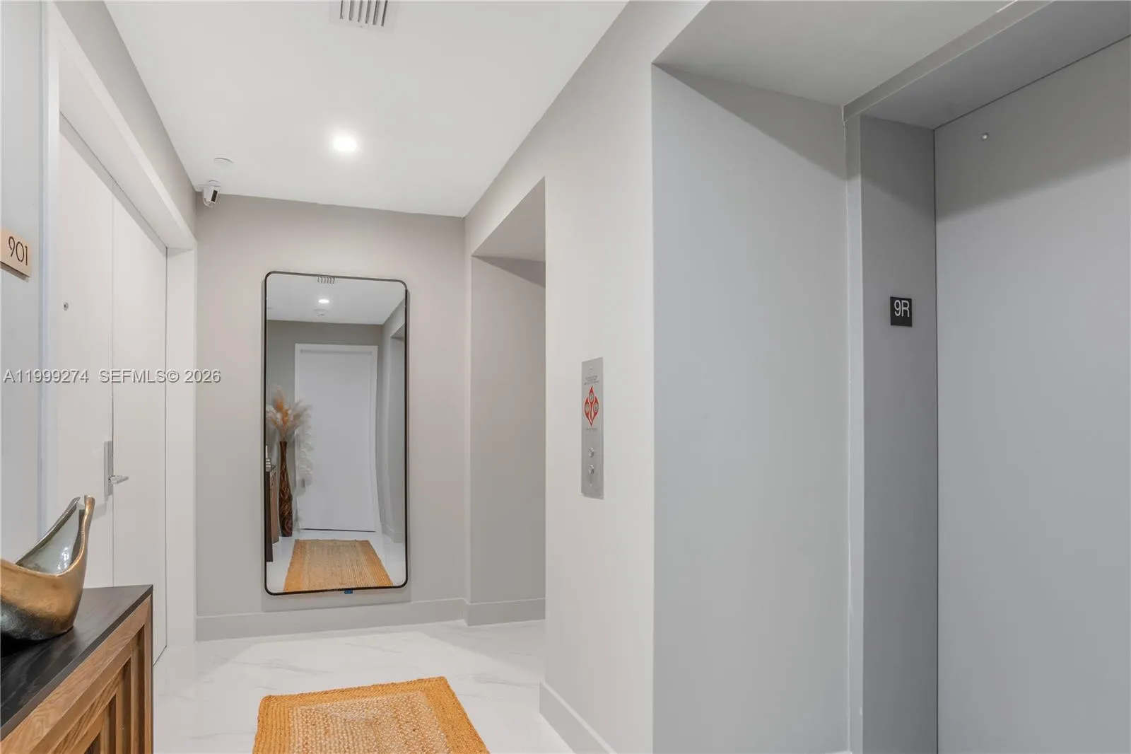 700 Ne 24 901, Miami, Florida 33137, Miami, Florida 33137, 4 Bedrooms Bedrooms, ,5 BathroomsBathrooms,Residential Lease,For Rent,700 Ne 24 901, Miami, Florida 33137,A11999274