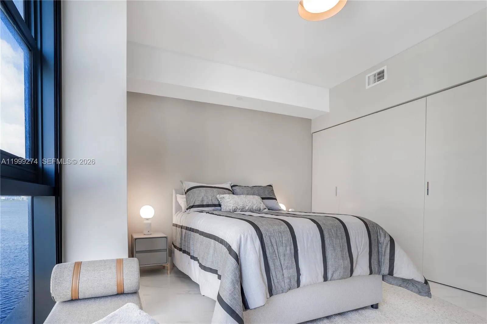 700 Ne 24 901, Miami, Florida 33137, Miami, Florida 33137, 4 Bedrooms Bedrooms, ,5 BathroomsBathrooms,Residential Lease,For Rent,700 Ne 24 901, Miami, Florida 33137,A11999274