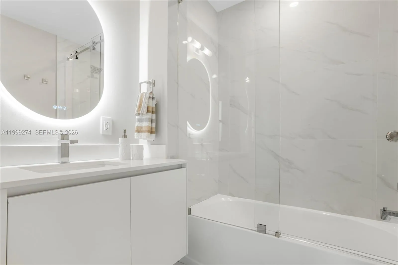 700 Ne 24 901, Miami, Florida 33137, Miami, Florida 33137, 4 Bedrooms Bedrooms, ,5 BathroomsBathrooms,Residential Lease,For Rent,700 Ne 24 901, Miami, Florida 33137,A11999274