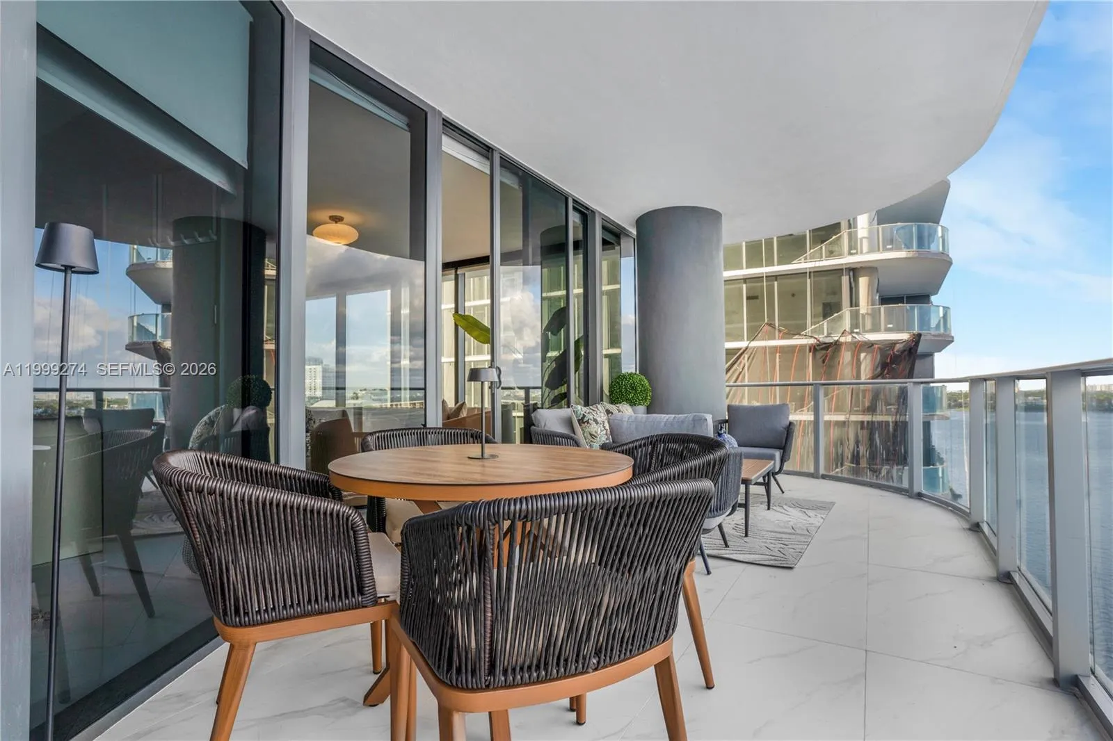 700 Ne 24 901, Miami, Florida 33137, Miami, Florida 33137, 4 Bedrooms Bedrooms, ,5 BathroomsBathrooms,Residential Lease,For Rent,700 Ne 24 901, Miami, Florida 33137,A11999274