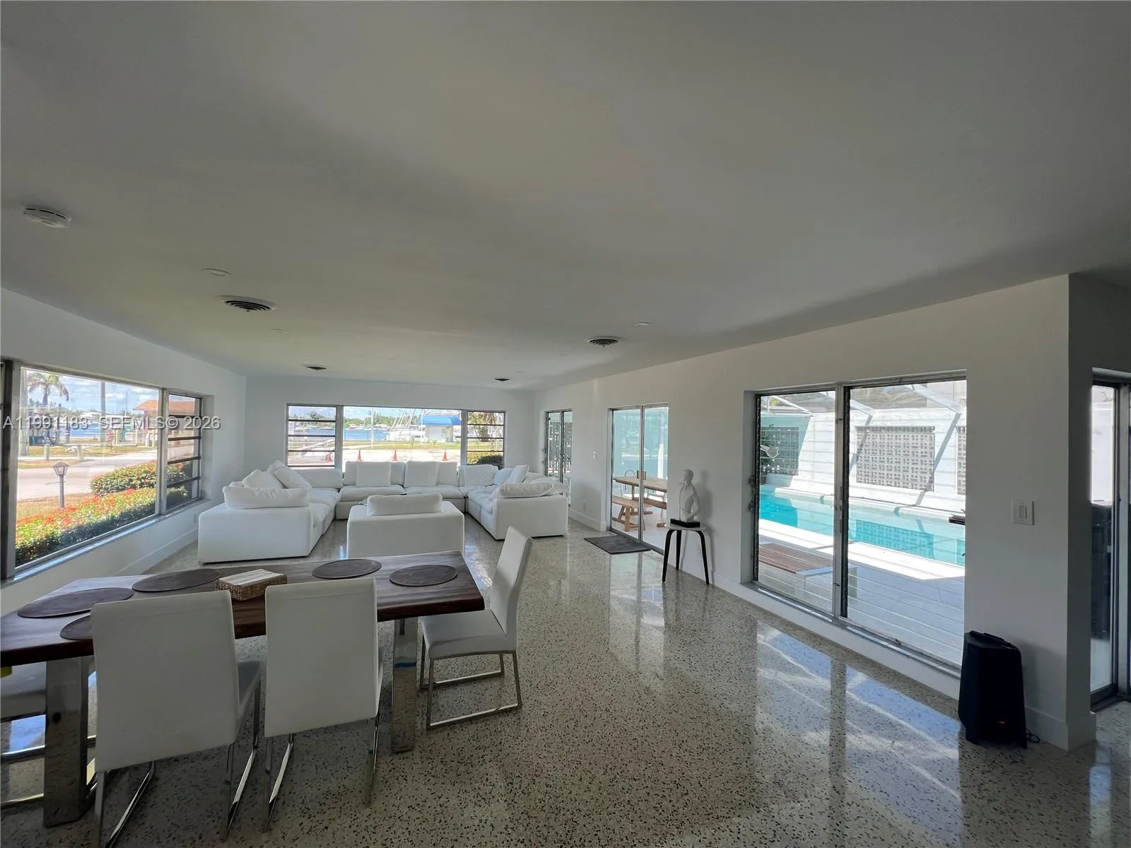 750 Polk St, Hollywood, Florida 33019, Hollywood, Florida 33019, 3 Bedrooms Bedrooms, ,2 BathroomsBathrooms,Residential Lease,For Rent,750 Polk St, Hollywood, Florida 33019,A11991183