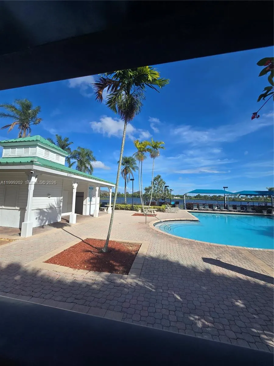 Pembroke Pines, Florida 33029, Pembroke Pines, Florida 33029, 4 Bedrooms Bedrooms, ,3 BathroomsBathrooms,Residential,For Sale, Pembroke Pines, Florida 33029,A11999202