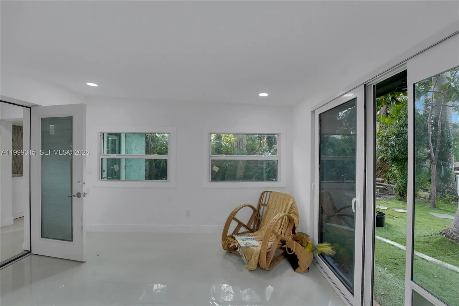 1137 Sw 8th Ave, Fort Lauderdale, Florida 33315, Fort Lauderdale, Florida 33315, 2 Bedrooms Bedrooms, ,2 BathroomsBathrooms,Residential Lease,For Rent,1137 Sw 8th Ave, Fort Lauderdale, Florida 33315,A11999315