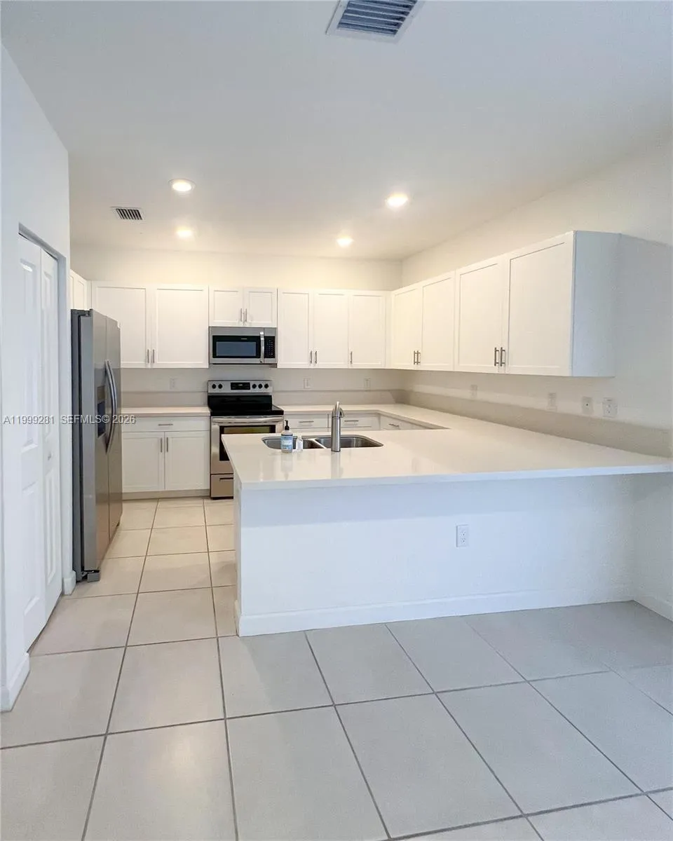 20800 Ne 5th Ct, Miami, Florida 33179, Miami, Florida 33179, 3 Bedrooms Bedrooms, ,3 BathroomsBathrooms,Residential,For Sale,20800 Ne 5th Ct, Miami, Florida 33179,A11999281