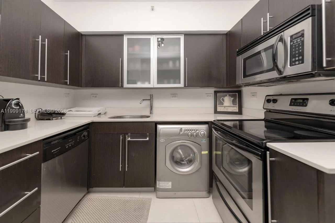 1500 Bay Rd 1134s, Miami Beach, Florida 33139, Miami Beach, Florida 33139, 2 Bedrooms Bedrooms, ,2 BathroomsBathrooms,Residential Lease,For Rent,1500 Bay Rd 1134s, Miami Beach, Florida 33139,A11999178