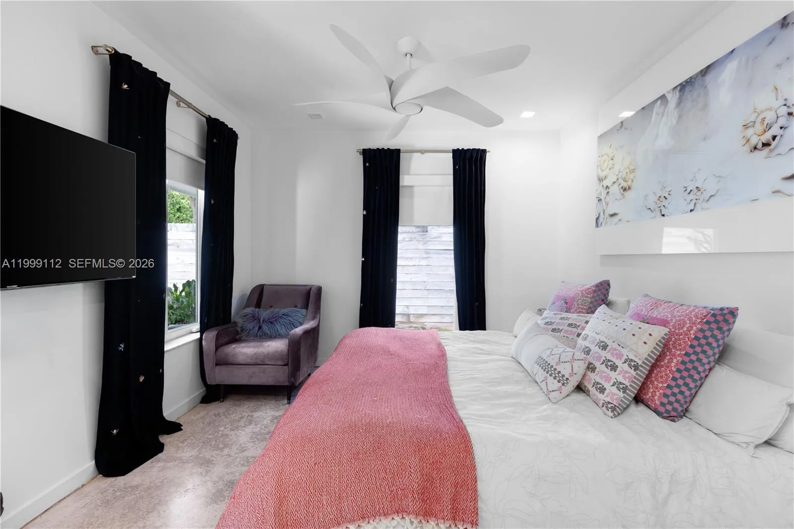 524 Warren Ln, Key Biscayne, Florida 33149, Key Biscayne, Florida 33149, 5 Bedrooms Bedrooms, ,4 BathroomsBathrooms,Residential,For Sale,524 Warren Ln, Key Biscayne, Florida 33149,A11999112