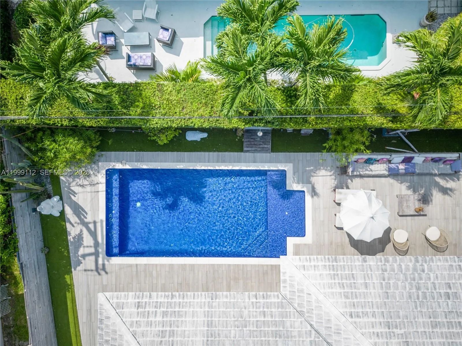 524 Warren Ln, Key Biscayne, Florida 33149, Key Biscayne, Florida 33149, 5 Bedrooms Bedrooms, ,4 BathroomsBathrooms,Residential,For Sale,524 Warren Ln, Key Biscayne, Florida 33149,A11999112