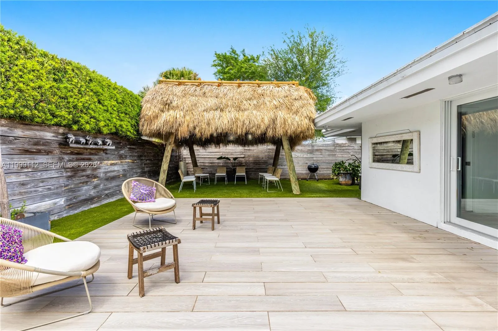 524 Warren Ln, Key Biscayne, Florida 33149, Key Biscayne, Florida 33149, 5 Bedrooms Bedrooms, ,4 BathroomsBathrooms,Residential,For Sale,524 Warren Ln, Key Biscayne, Florida 33149,A11999112