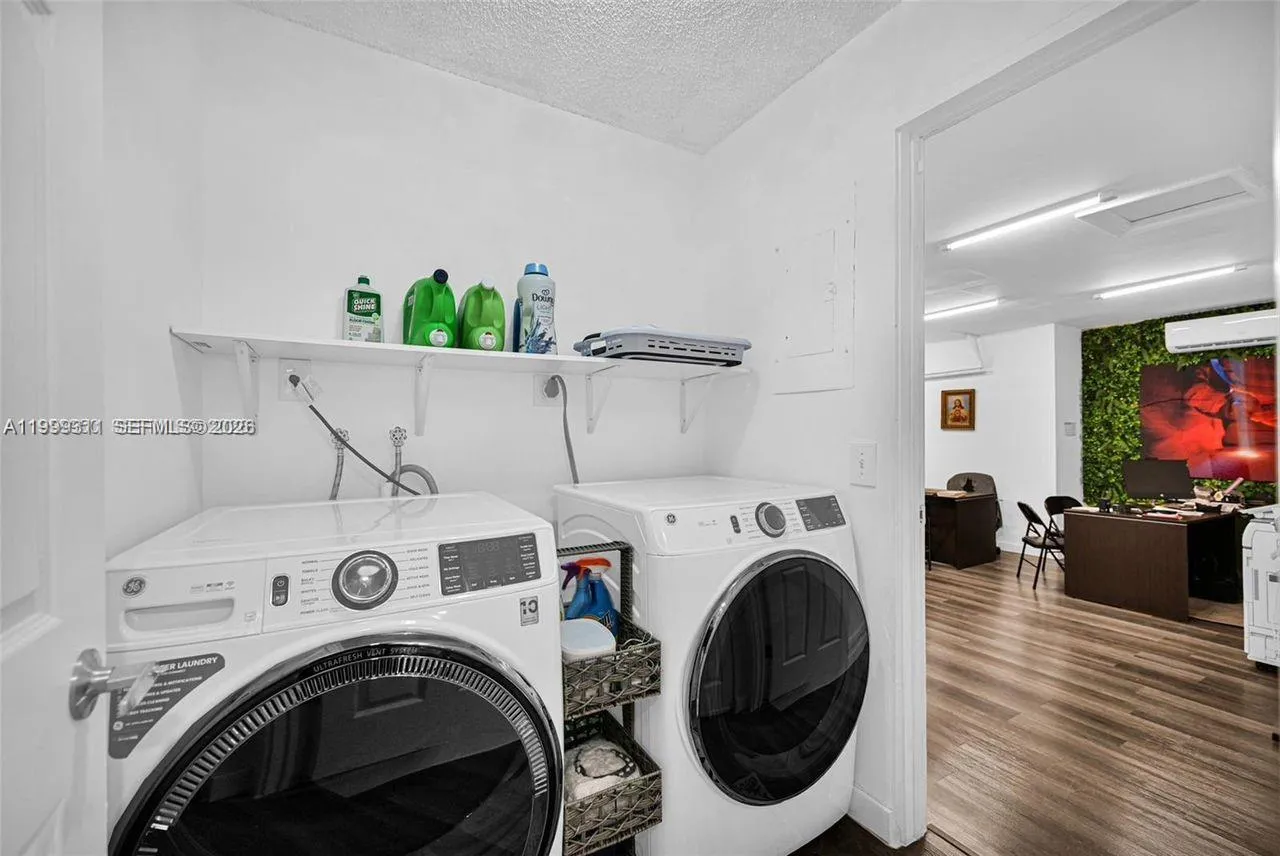 13416 Sw 108th St Cir N, Miami, Florida 33186, Miami, Florida 33186, 4 Bedrooms Bedrooms, ,2 BathroomsBathrooms,Residential Lease,For Rent,13416 Sw 108th St Cir N, Miami, Florida 33186,A11999311