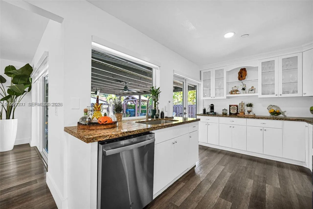 13416 Sw 108th St Cir N, Miami, Florida 33186, Miami, Florida 33186, 4 Bedrooms Bedrooms, ,2 BathroomsBathrooms,Residential Lease,For Rent,13416 Sw 108th St Cir N, Miami, Florida 33186,A11999311