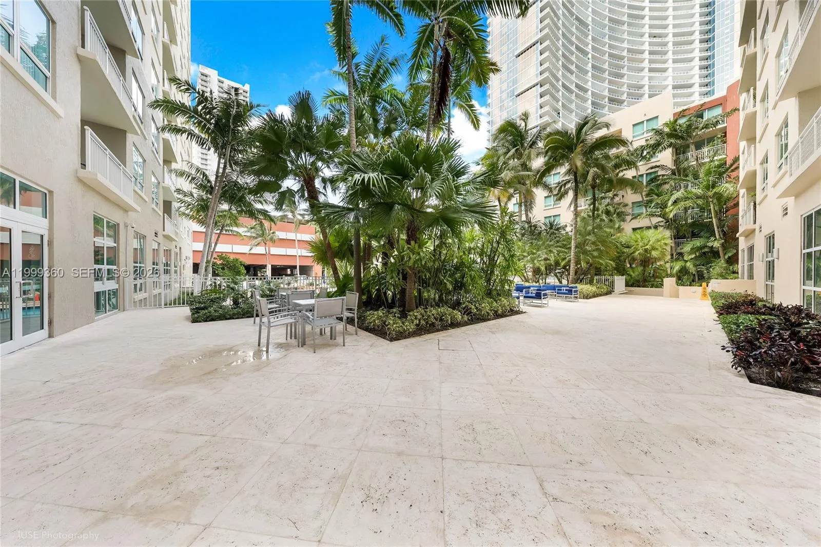2001 Biscayne Blvd 2311, Miami, Florida 33137, Miami, Florida 33137, 2 Bedrooms Bedrooms, ,2 BathroomsBathrooms,Residential Lease,For Rent,2001 Biscayne Blvd 2311, Miami, Florida 33137,A11999360