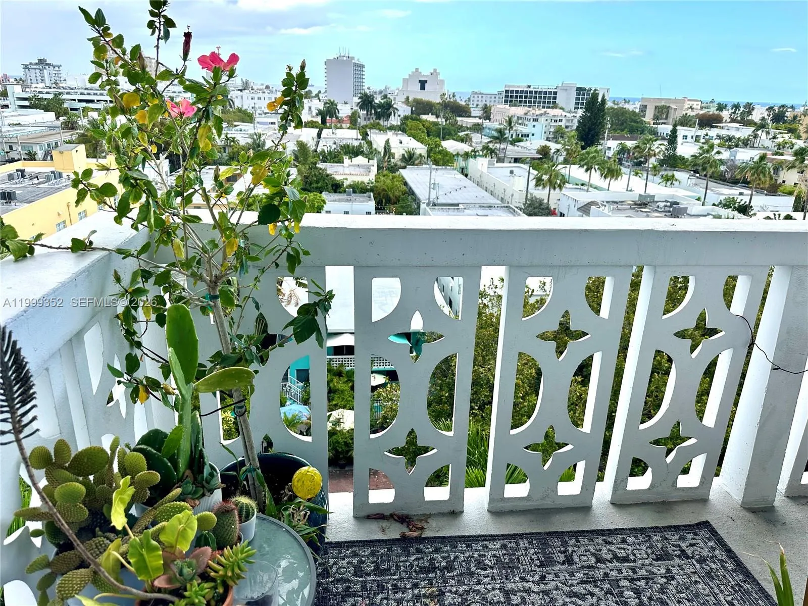 1020 Meridian Ave 806, Miami Beach, Florida 33139, Miami Beach, Florida 33139, 1 Bedroom Bedrooms, ,1 BathroomBathrooms,Residential Lease,For Rent,1020 Meridian Ave 806, Miami Beach, Florida 33139,A11999352