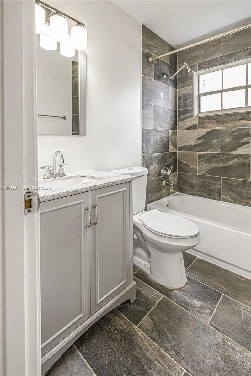 7031 Sw 27th Ct 1, Miramar, Florida 33023, Miramar, Florida 33023, 3 Bedrooms Bedrooms, ,1 BathroomBathrooms,Residential Lease,For Rent,7031 Sw 27th Ct 1, Miramar, Florida 33023,A11999377