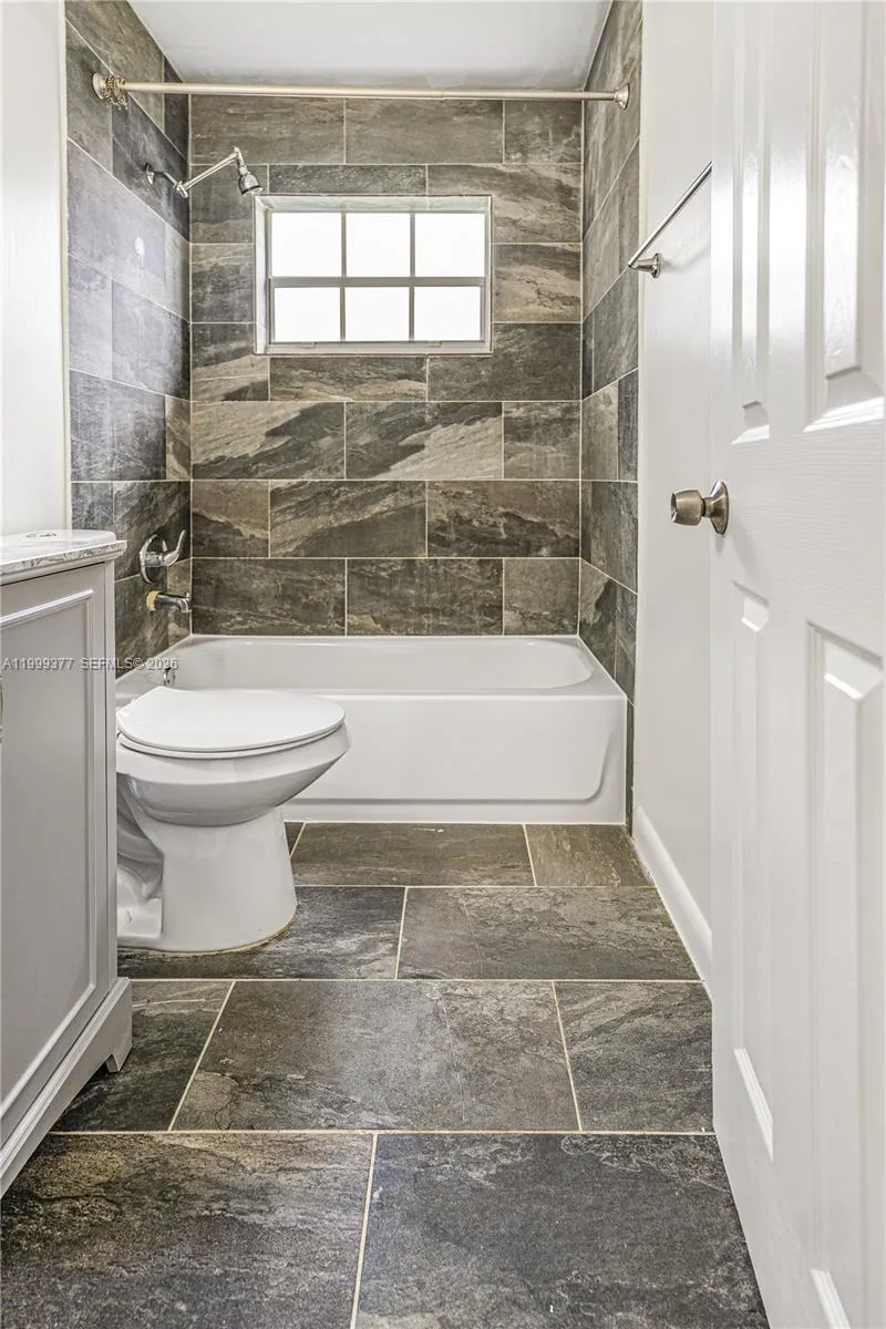 7031 Sw 27th Ct 1, Miramar, Florida 33023, Miramar, Florida 33023, 3 Bedrooms Bedrooms, ,1 BathroomBathrooms,Residential Lease,For Rent,7031 Sw 27th Ct 1, Miramar, Florida 33023,A11999377