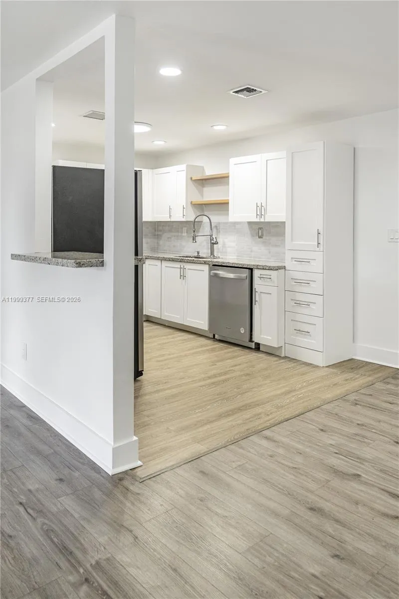 7031 Sw 27th Ct 1, Miramar, Florida 33023, Miramar, Florida 33023, 3 Bedrooms Bedrooms, ,1 BathroomBathrooms,Residential Lease,For Rent,7031 Sw 27th Ct 1, Miramar, Florida 33023,A11999377