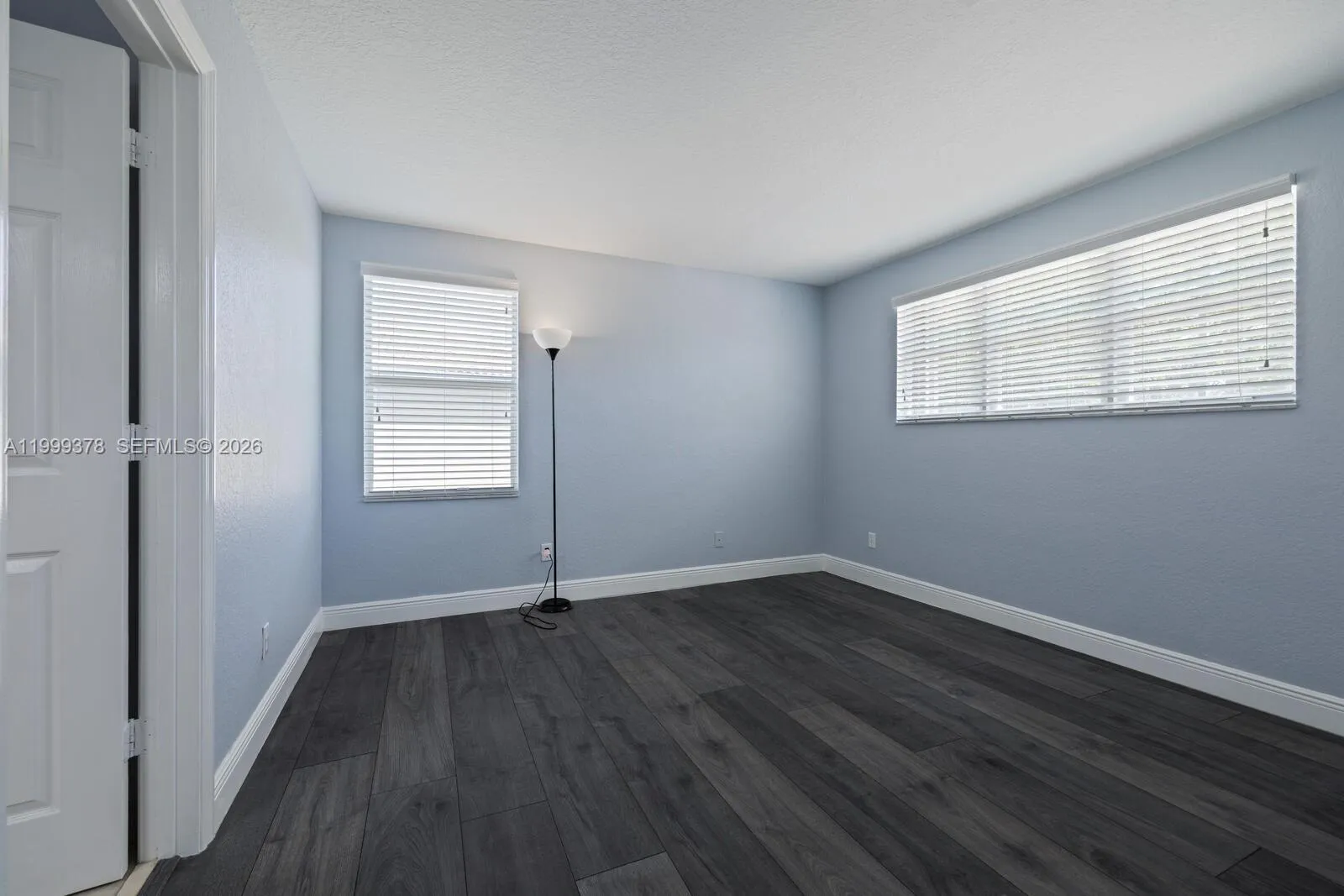 4207 W Whitewater Ave, Weston, Florida 33332, Weston, Florida 33332, 5 Bedrooms Bedrooms, ,4 BathroomsBathrooms,Residential,For Sale,4207 W Whitewater Ave, Weston, Florida 33332,A11999378